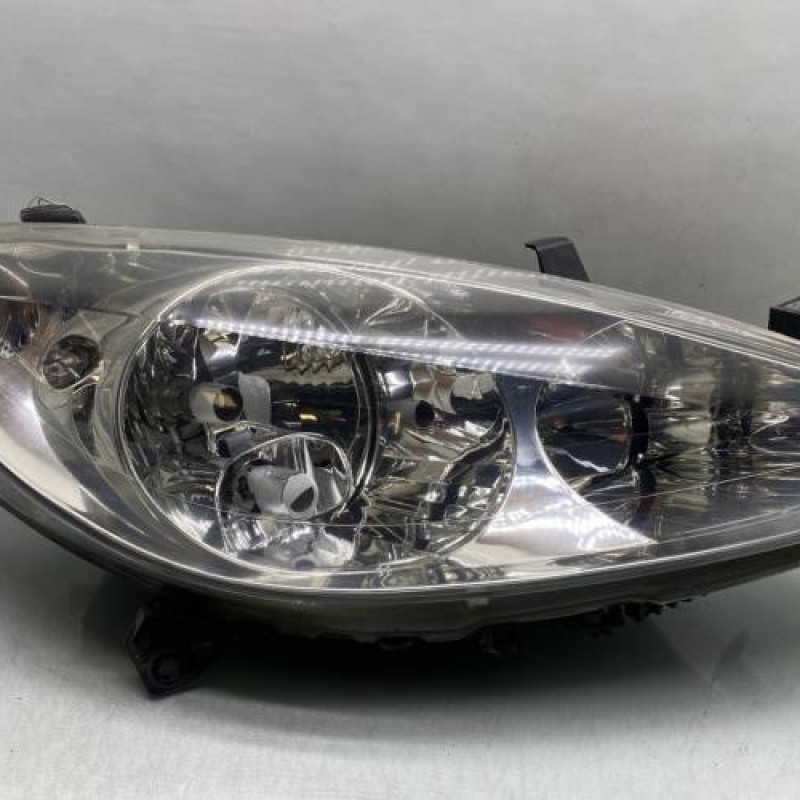 Optique avant principal droit (feux)(phare) PEUGEOT 307 Photo n°1