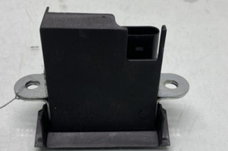 Serrure de coffre VOLKSWAGEN POLO 5