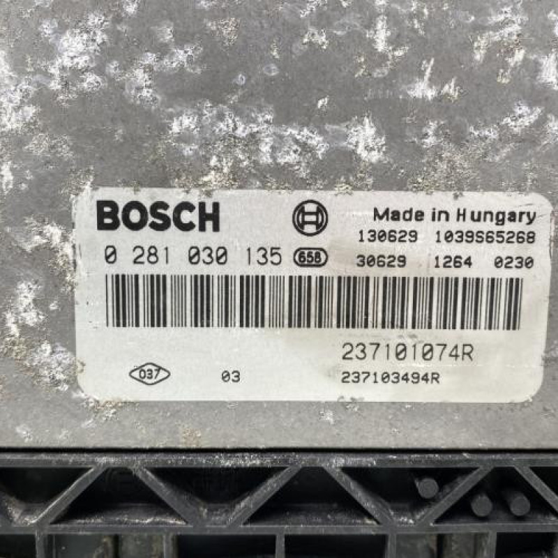 Calculateur moteur RENAULT MEGANE 3 Photo n°2