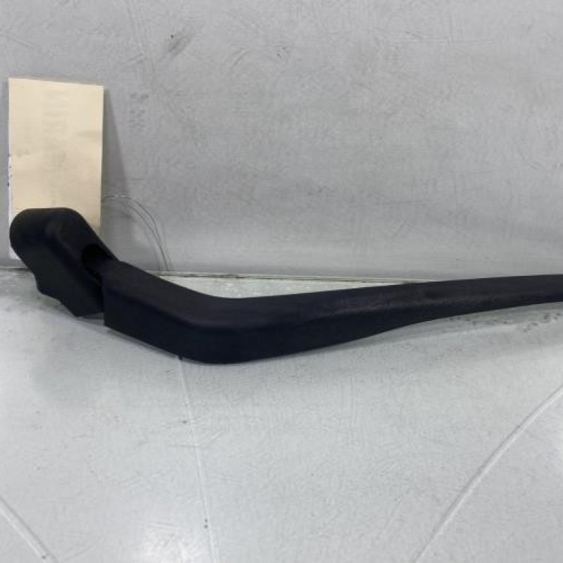 Bras essuie glace arriere TOYOTA YARIS 2 Photo n°1