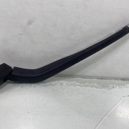 Bras essuie glace arriere TOYOTA YARIS 2