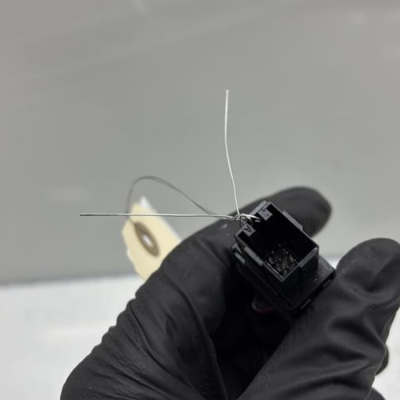 Bouton de warning AUDI A3 2 Photo n°3