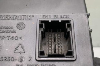 Boitier UCH DACIA DUSTER 1