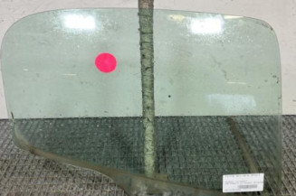 Vitre arriere droit PEUGEOT 206 Photo n°1