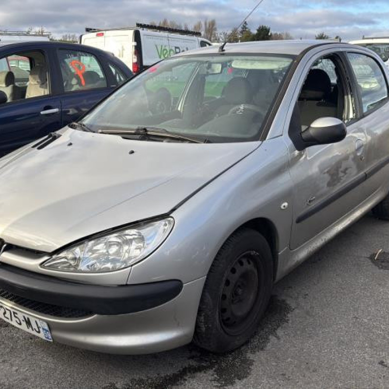 Vitre arriere droit PEUGEOT 206 Photo n°5