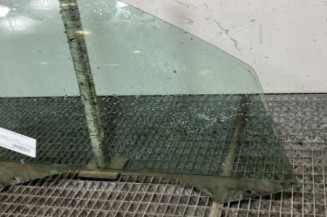 Vitre avant droit PEUGEOT 206