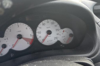 Vitre avant droit PEUGEOT 206