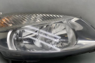 Optique avant principal droit (feux)(phare) RENAULT SCENIC 2 Photo n°1