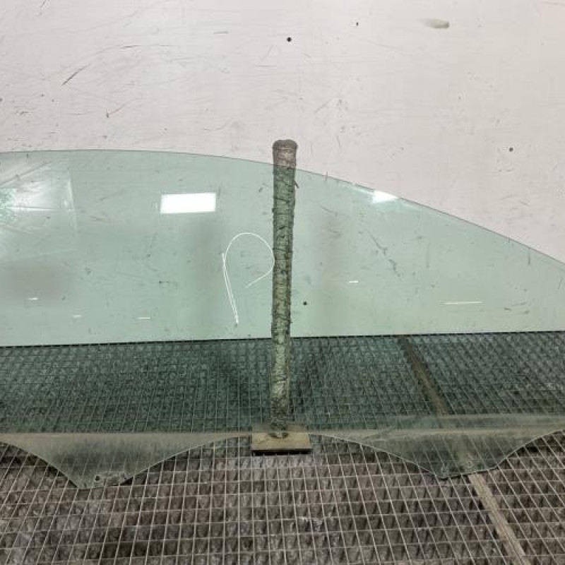 Vitre avant droit CITROEN C2 Photo n°1