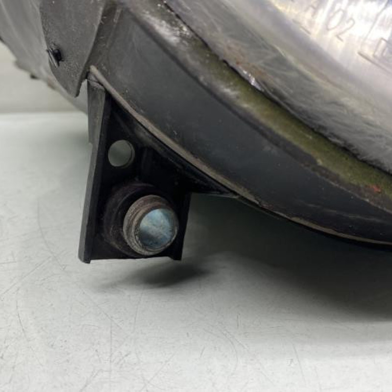 Optique avant principal droit (feux)(phare) VOLKSWAGEN LUPO Photo n°2