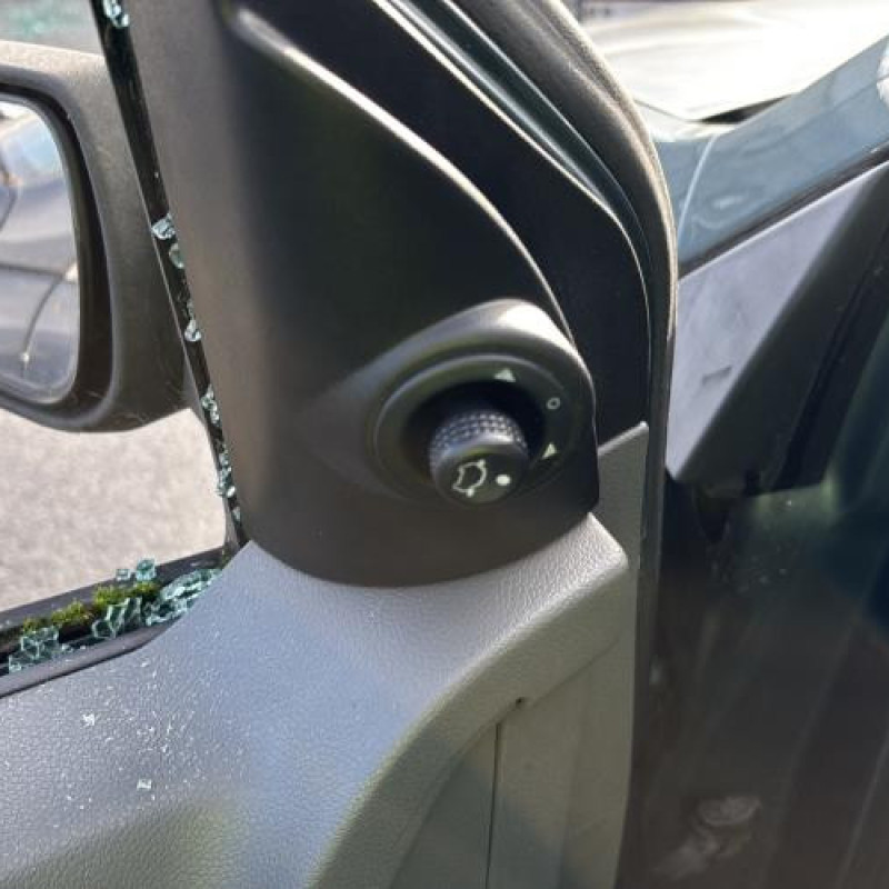 Optique avant principal gauche (feux)(phare) FORD FUSION Photo n°17