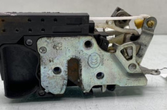 Serrure avant droit DAEWOO KALOS Photo n°1