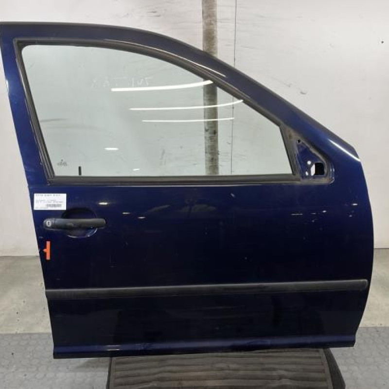 Porte avant droit VOLKSWAGEN GOLF 4 Photo n°1