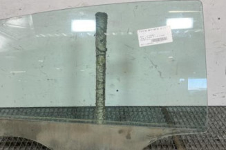 Vitre arriere droit SEAT LEON 2 Photo n°1