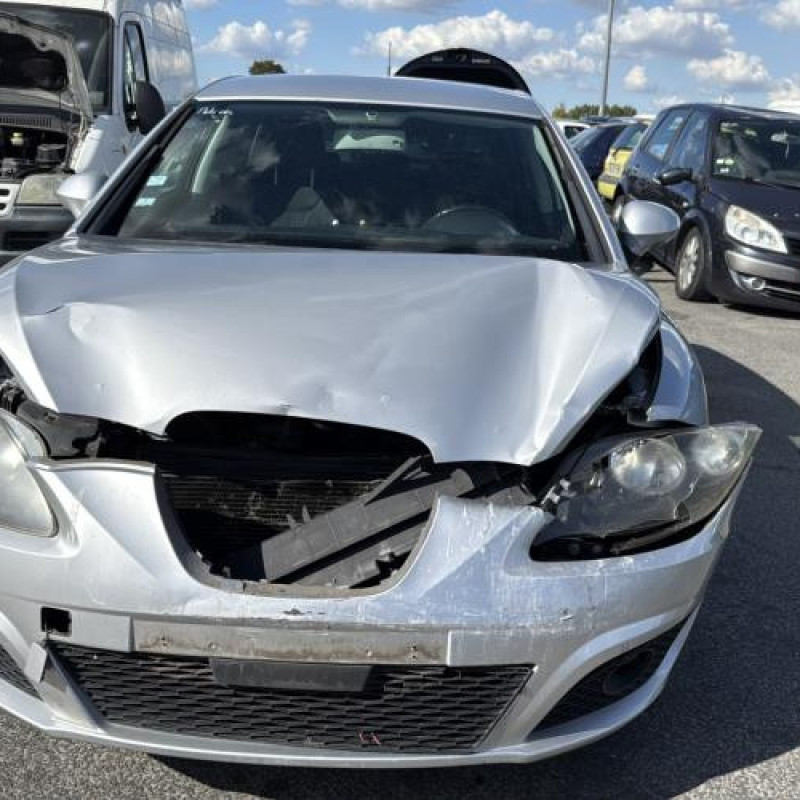 Vitre arriere gauche SEAT LEON 2 Photo n°13