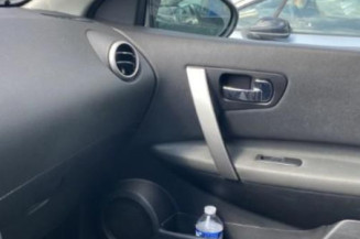 Calculateur moteur NISSAN QASHQAI 1