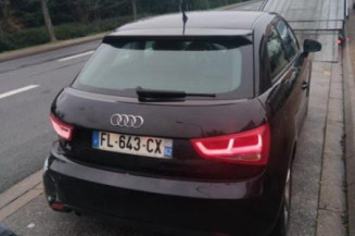 Calculateur moteur AUDI A1 1