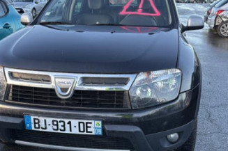 Calculateur moteur DACIA DUSTER 1