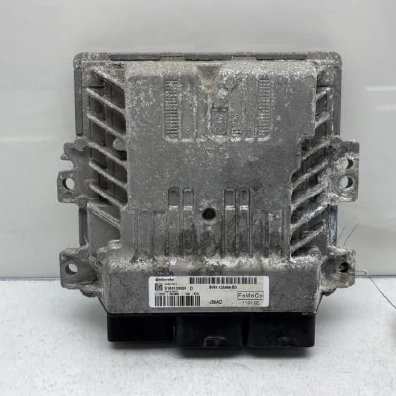 Calculateur moteur FORD FOCUS 3 Photo n°1