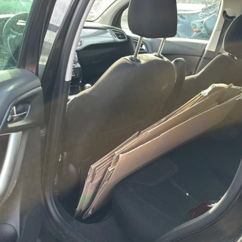 Com (Bloc Contacteur Tournant+Commodo Essuie Glace+Commodo Phare) CITROEN C3 2 Photo n°20