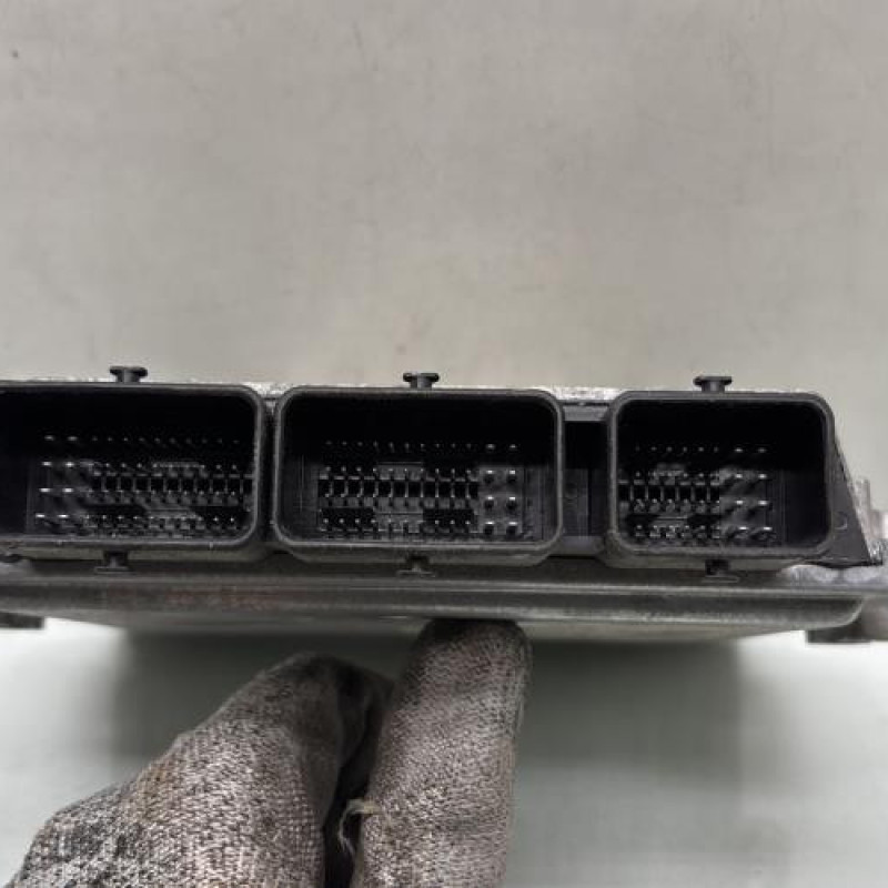 Calculateur moteur FORD MONDEO 3 Photo n°3