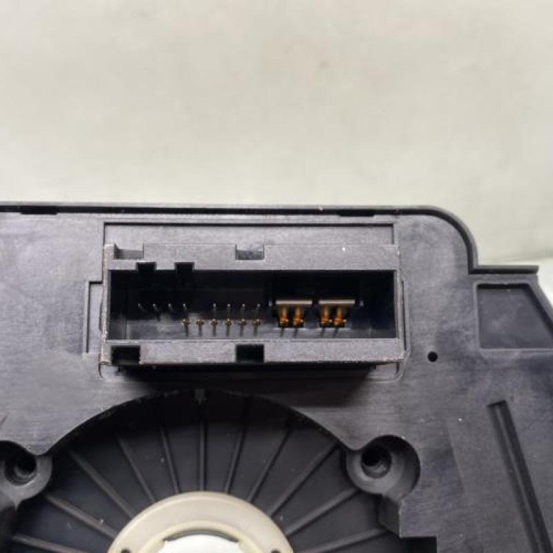 Com (Bloc Contacteur Tournant+Commodo Essuie Glace+Commodo Phare) OPEL CORSA D Photo n°5