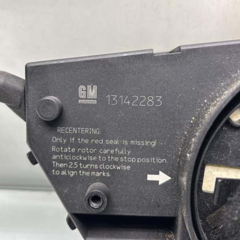 Com (Bloc Contacteur Tournant+Commodo Essuie Glace+Commodo Phare) OPEL CORSA D Photo n°4