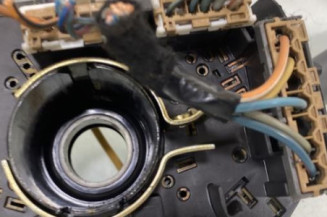 Com (Bloc Contacteur Tournant+Commodo Essuie Glace+Commodo Phare) FIAT PUNTO 1