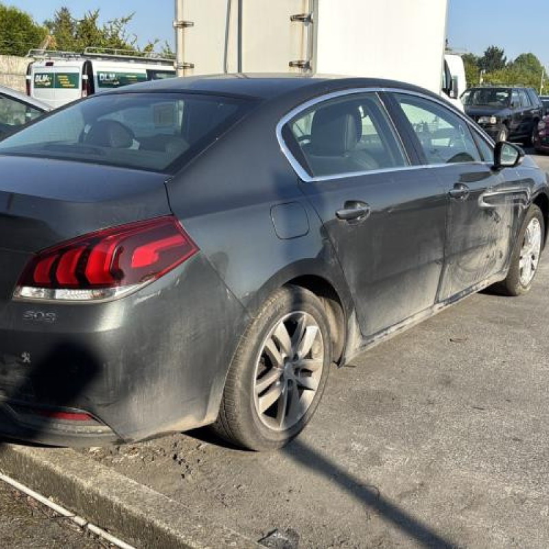 Calculateur moteur PEUGEOT 508 1 Photo n°8