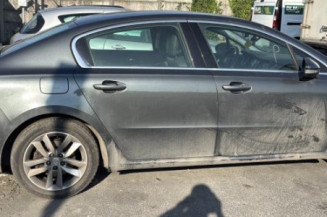 Calculateur moteur PEUGEOT 508 1