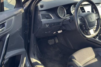 Calculateur moteur PEUGEOT 508 1