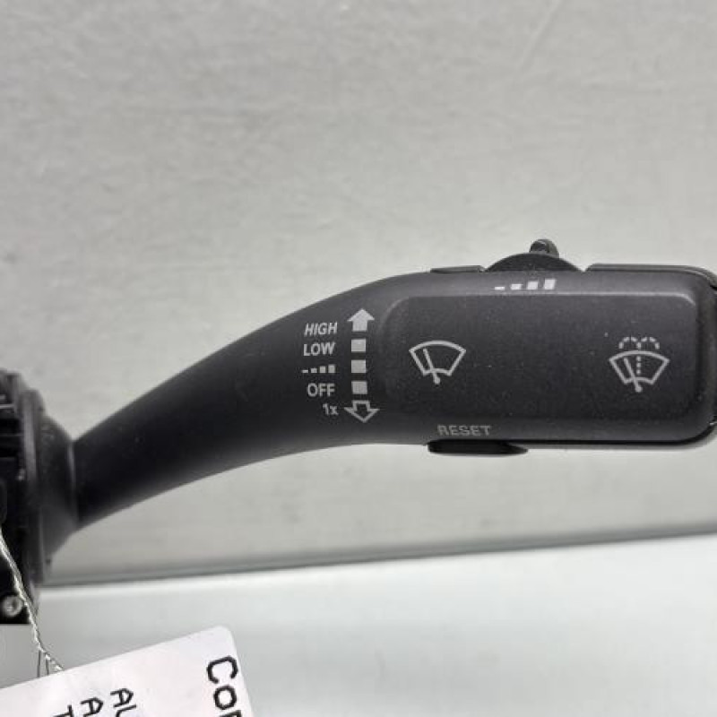 Com (Bloc Contacteur Tournant+Commodo Essuie Glace+Commodo Phare) AUDI A4 3 Photo n°3