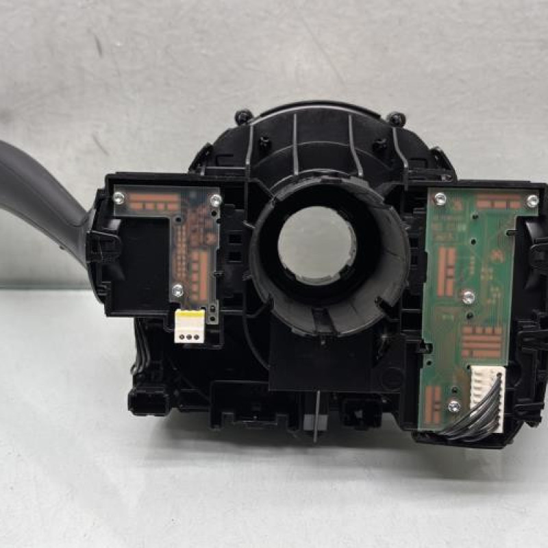 Com (Bloc Contacteur Tournant+Commodo Essuie Glace+Commodo Phare) AUDI A4 3 Photo n°5