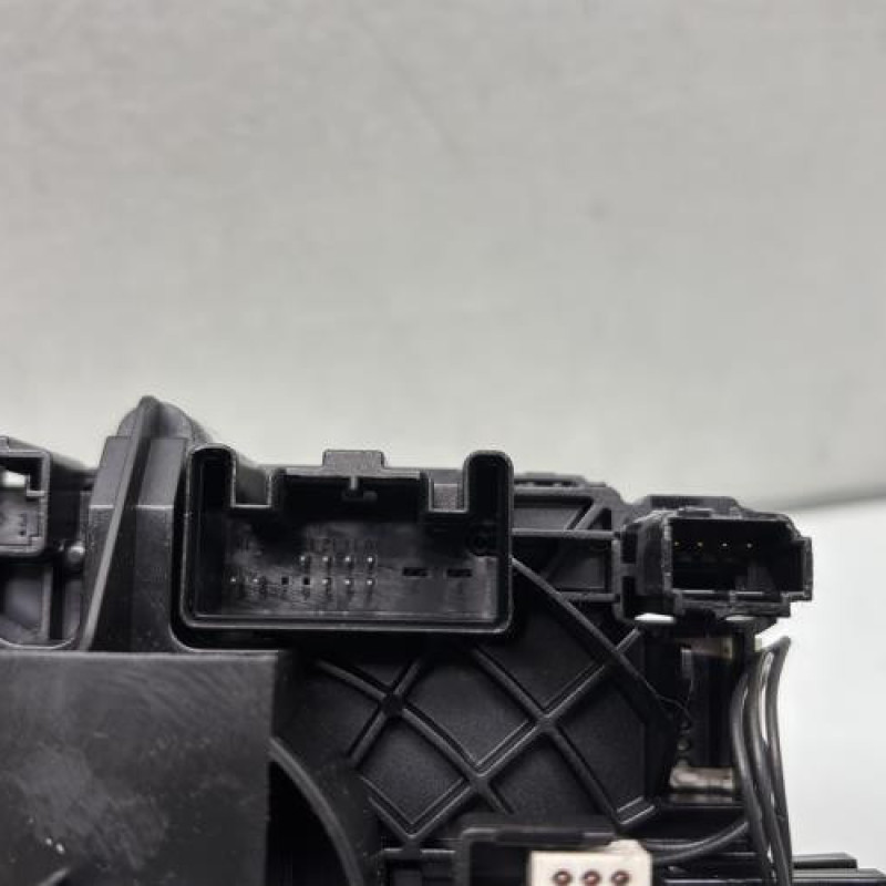 Com (Bloc Contacteur Tournant+Commodo Essuie Glace+Commodo Phare) AUDI A4 3 Photo n°6