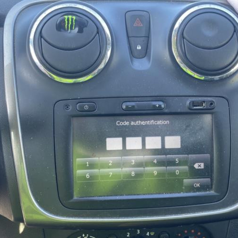 Calculateur moteur DACIA SANDERO 2 Photo n°20