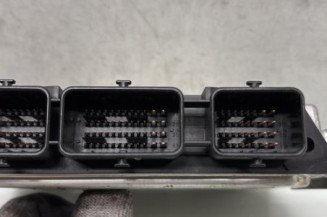 Calculateur moteur FORD FOCUS 2