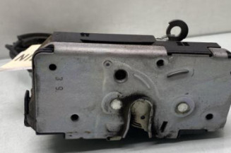 Serrure avant droit OPEL CORSA D Photo n°1