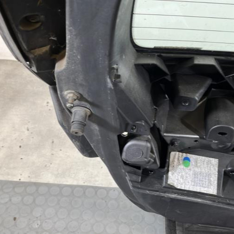 Malle/Hayon arriere PEUGEOT 308 2 Photo n°9