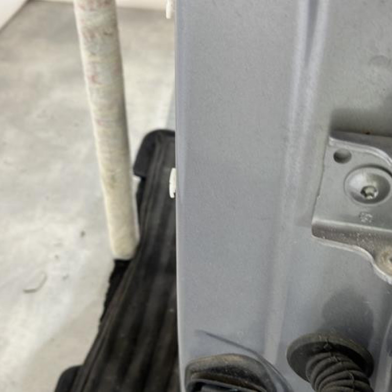 Porte arriere gauche PEUGEOT 308 2 Photo n°4