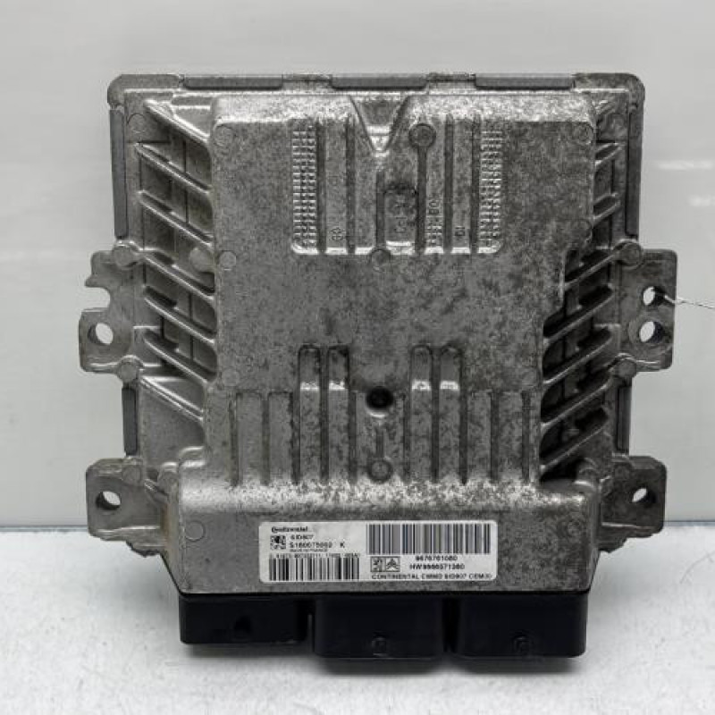 Calculateur moteur CITROEN DS3 Photo n°1