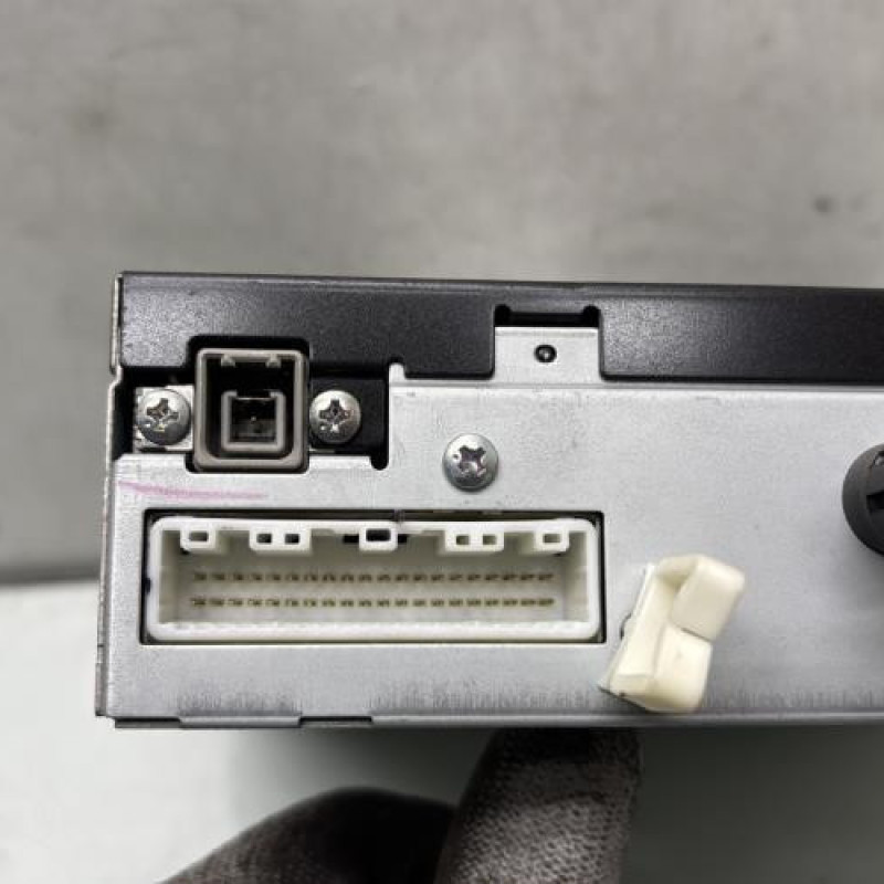 Chargeur CD RENAULT VEL SATIS Photo n°3