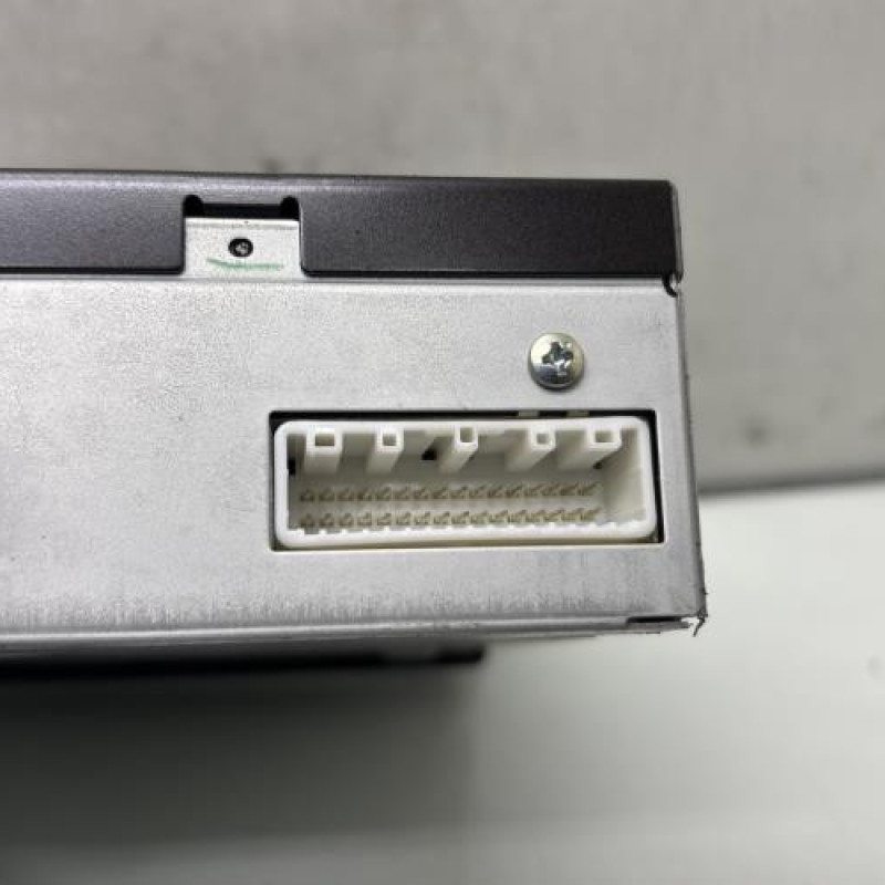 Chargeur CD RENAULT VEL SATIS Photo n°4