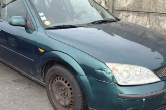 Serrure avant droit FORD MONDEO 2