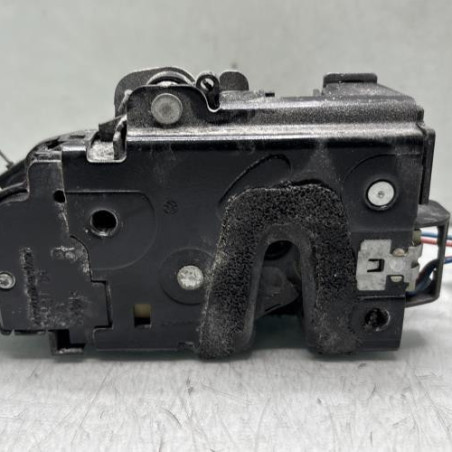 Serrure avant droit VOLKSWAGEN POLO 4