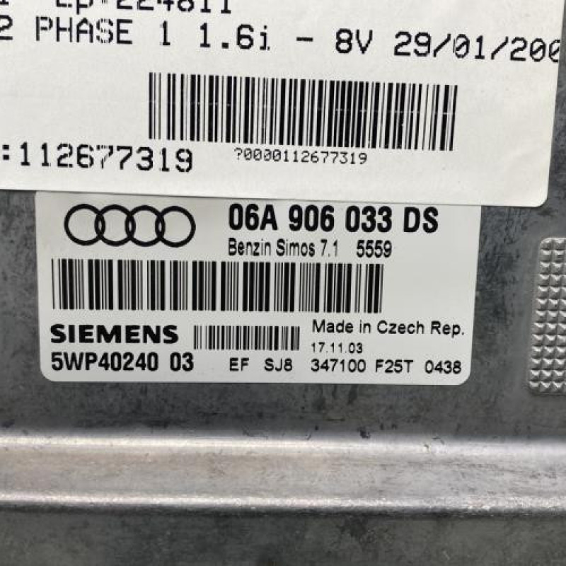 Calculateur moteur AUDI A3 2 Photo n°2