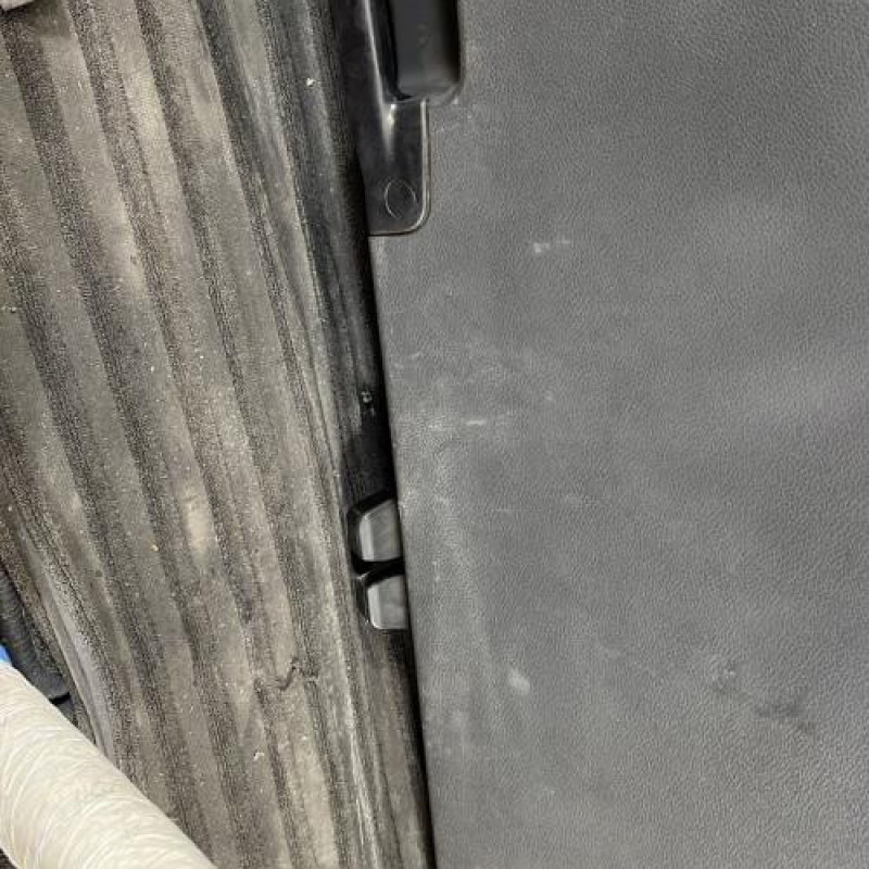 Malle/Hayon arriere FORD C-MAX 1 Photo n°10