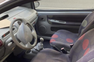 Calculateur moteur RENAULT TWINGO 1