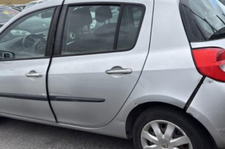 Optique avant principal gauche (feux)(phare) RENAULT CLIO 3