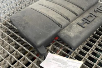 Cache moteur  PEUGEOT 3008 1