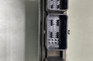 Calculateur moteur PEUGEOT 1007